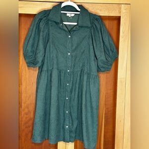 Entro Pinwale Corduroy Dress in Forest Green